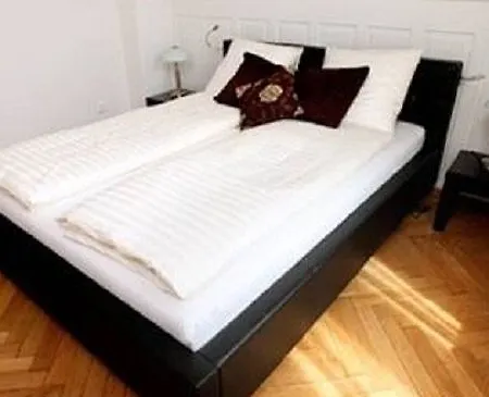 Dienerstrasse Отель Цюрих